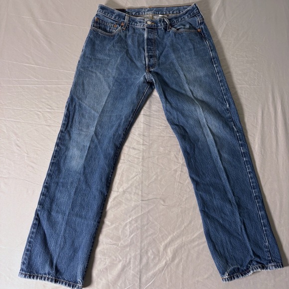 Levi's Other - Levis VTG 501 Mens Straight Leg Button Fly Blue Denim Jeans 36x32 Medium Wash